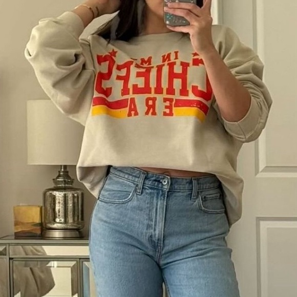 Super Bowl ready! IN MY CHIEFS ERA sweatshirt Kansas Chiefs! - Picture 2 of 2